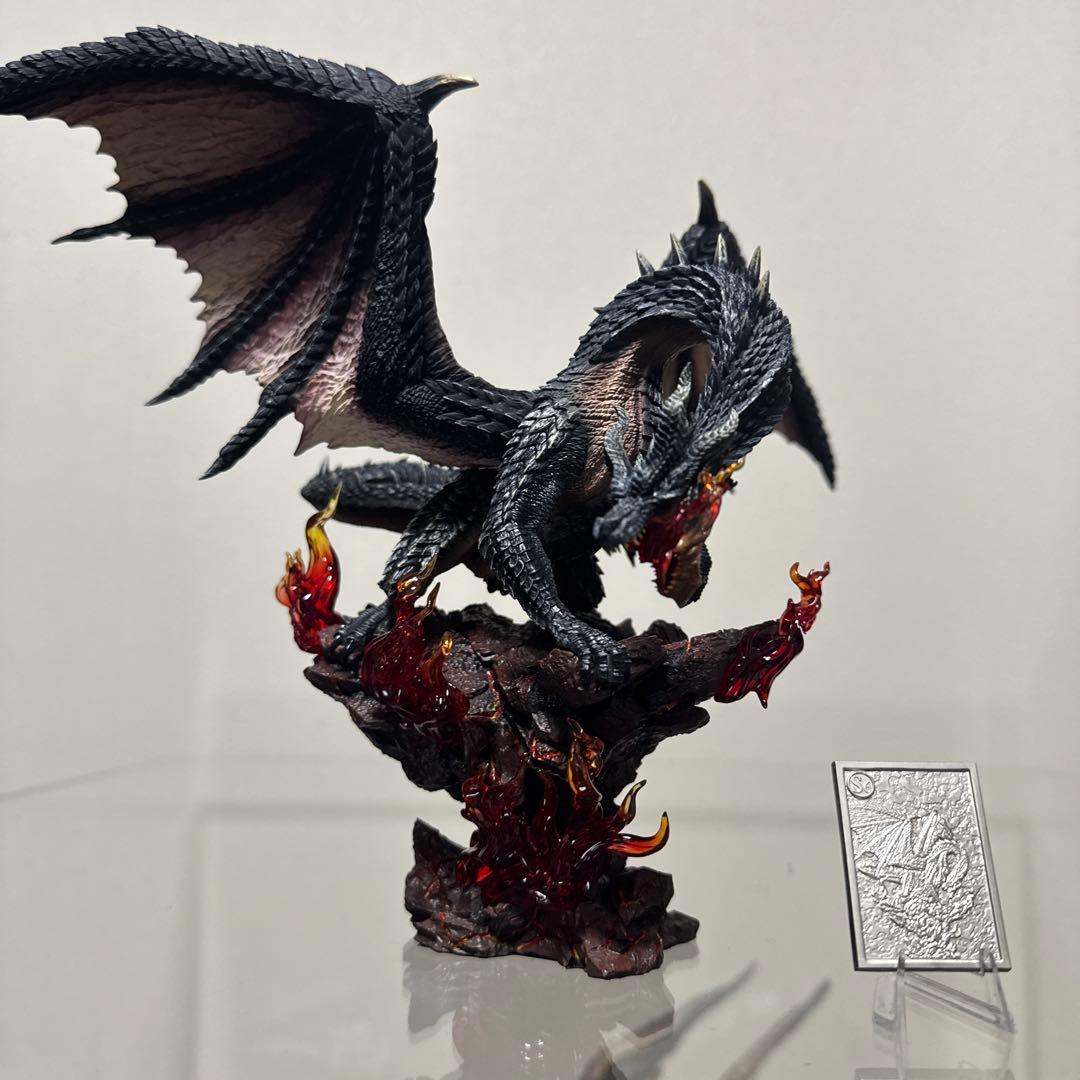 モンハン　ミラボレアス　フィギュア