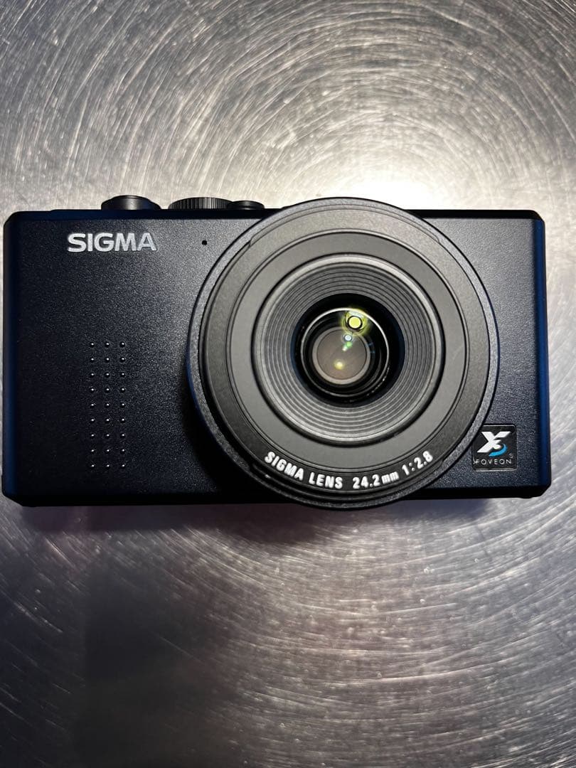 デジタルカメラ SIGMA DP2
