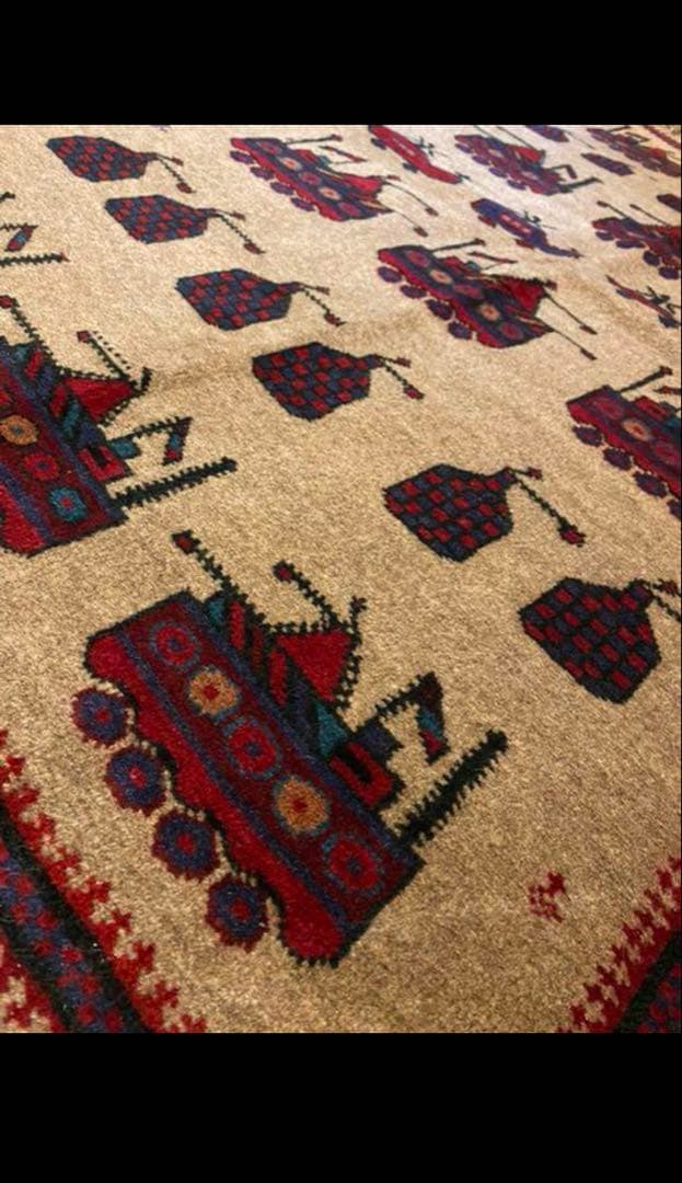 アフガニスタンヴィンテージストーリーラグ war rug 91x144cm