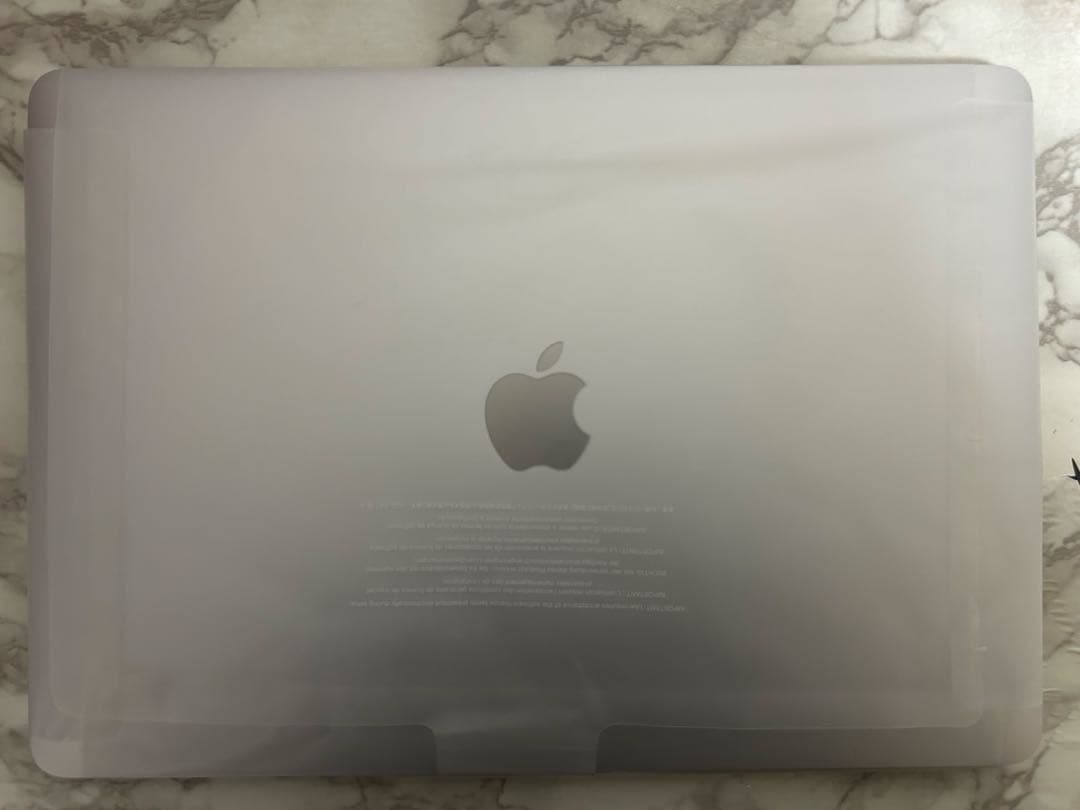 MacBook Air 13インチ M1チップ搭載