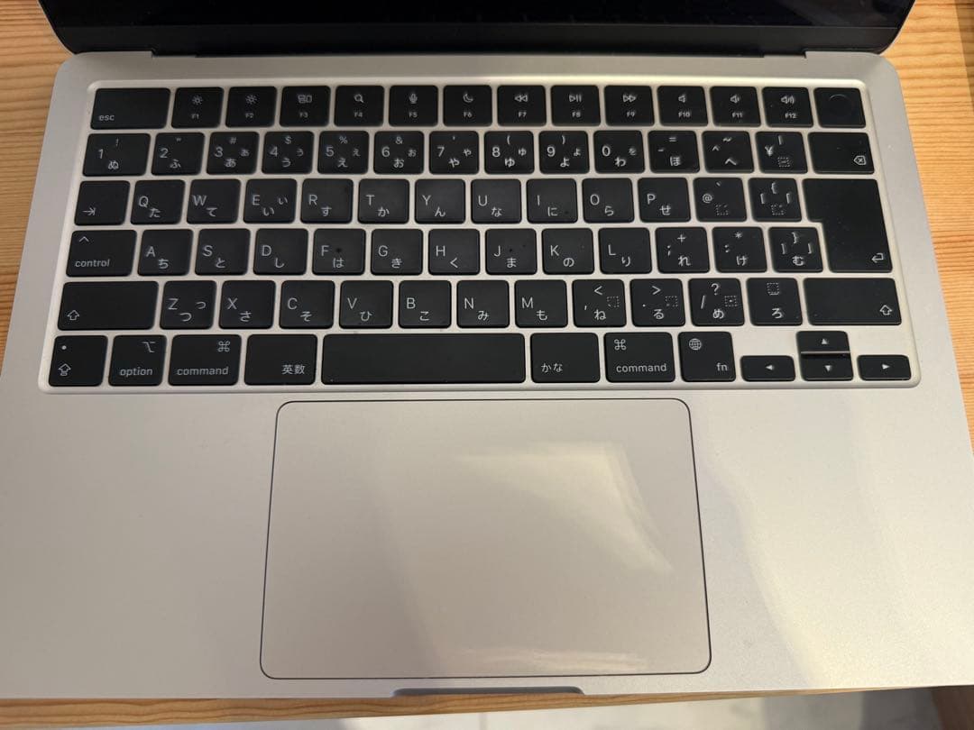 MacBook Air M2スターライト