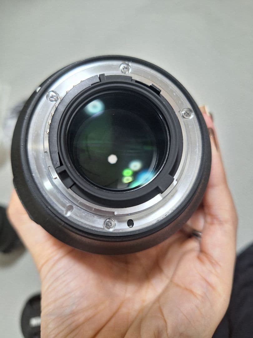 Nikon AF-S NIKKOR 85mm f/1.8 G レンズ