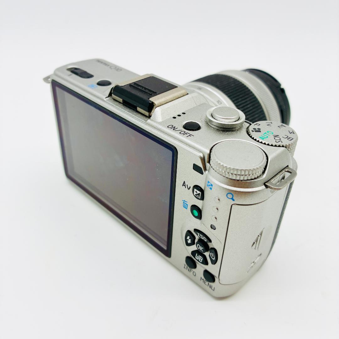 【美品】PENTAX Q10 コンパクトデジタルカメラ バッテリー付 動作確認済