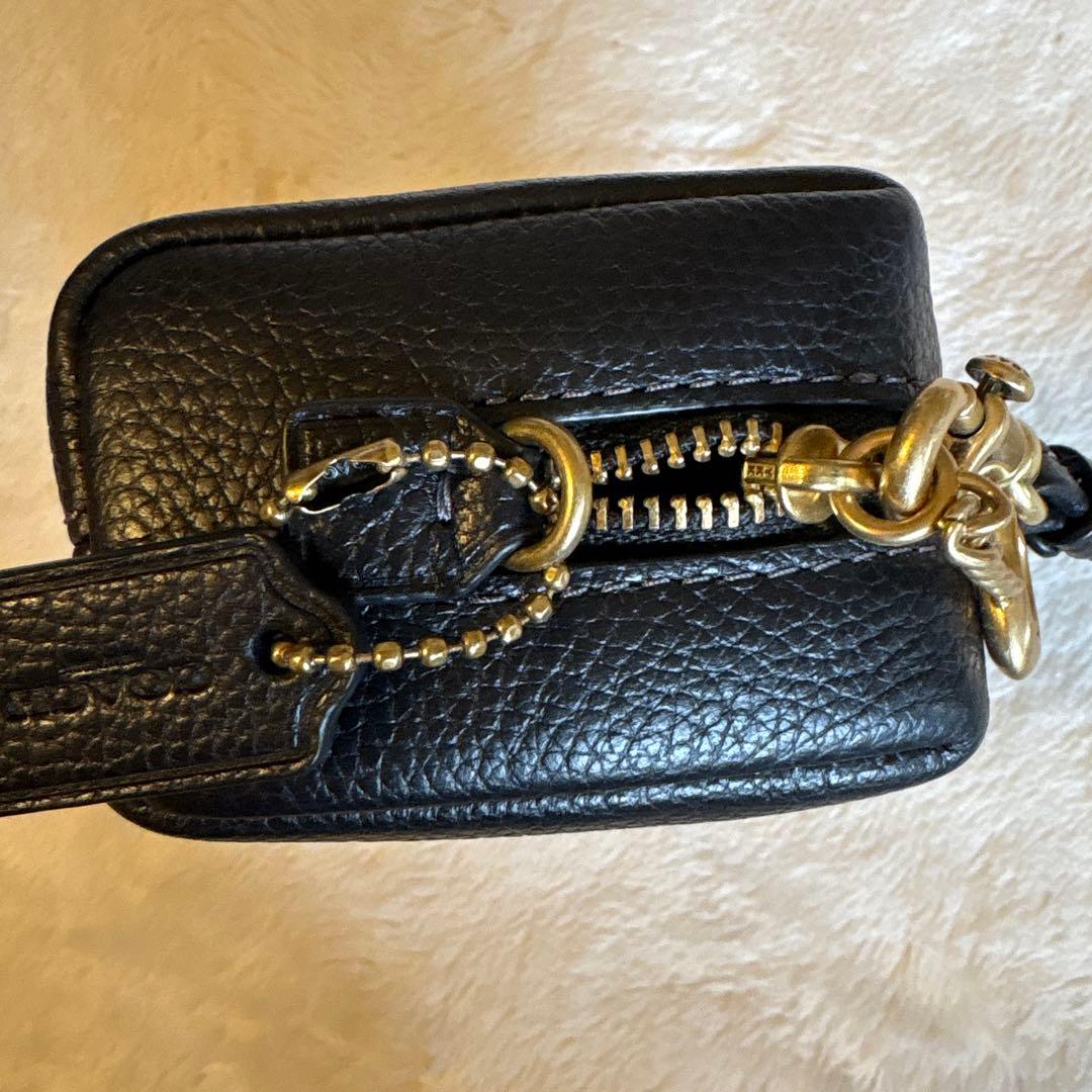 美品coach レキシー　デザイン 黒 ケース　コーチ恐竜