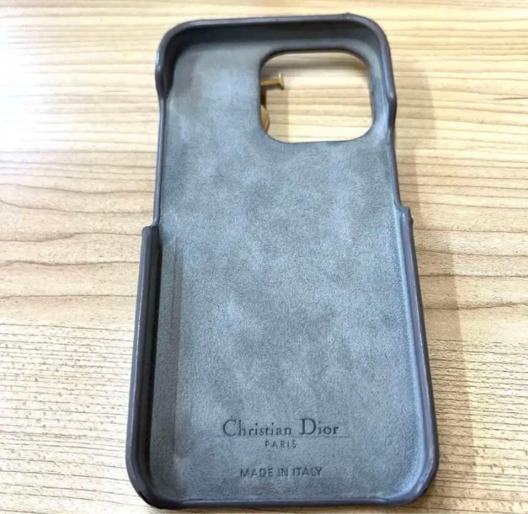 ミスディオール iPhone13Pro ケース