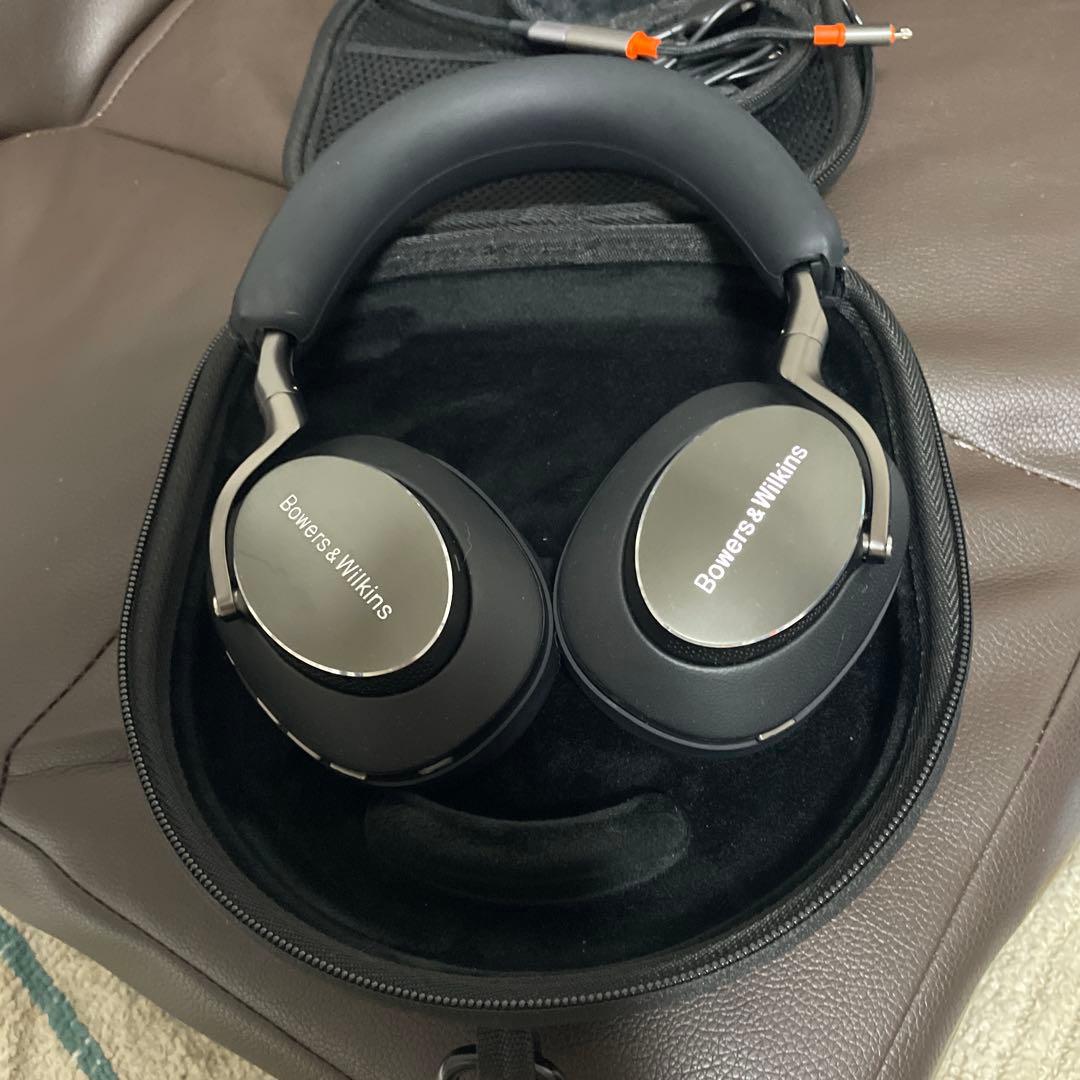 【正規品】 Bowers & Wilkins PX8 b&w