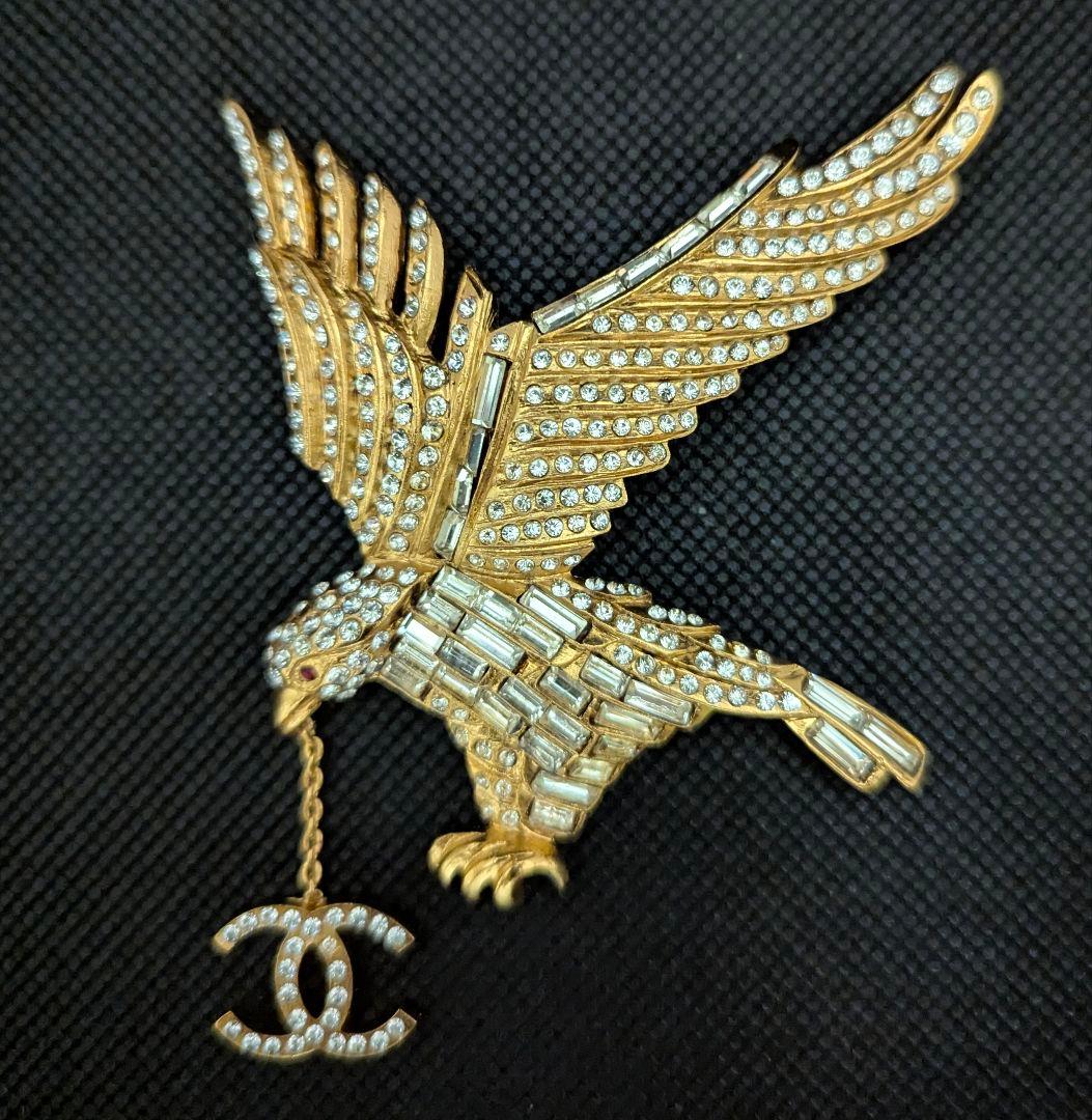 【Ye】CHANEL シャネル　ココマーク 　イーグル 　ブローチ