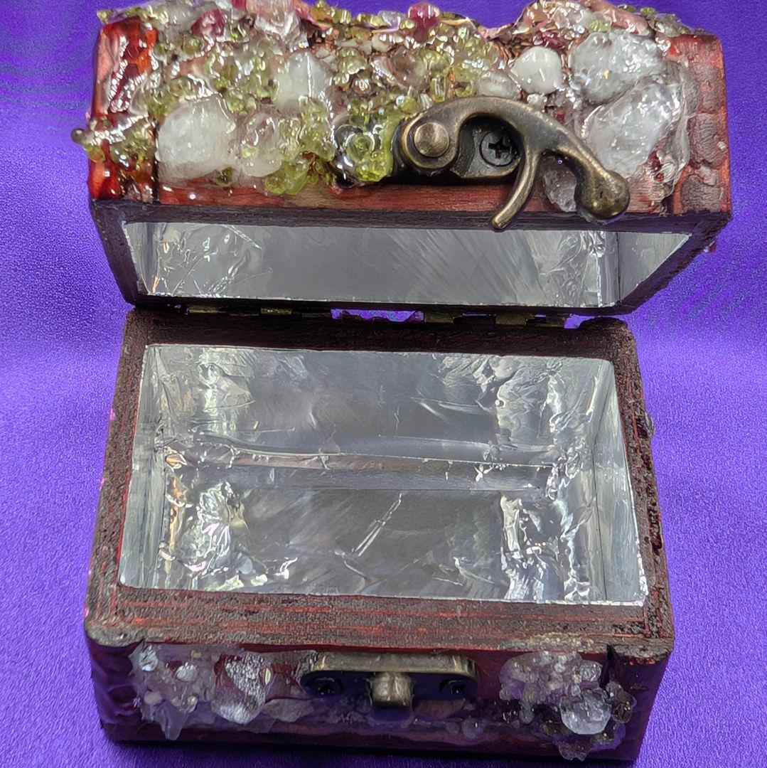 ※1点物『財宝をもたらす不思議な印章とペンタグラムの量子オルゴンBOX』