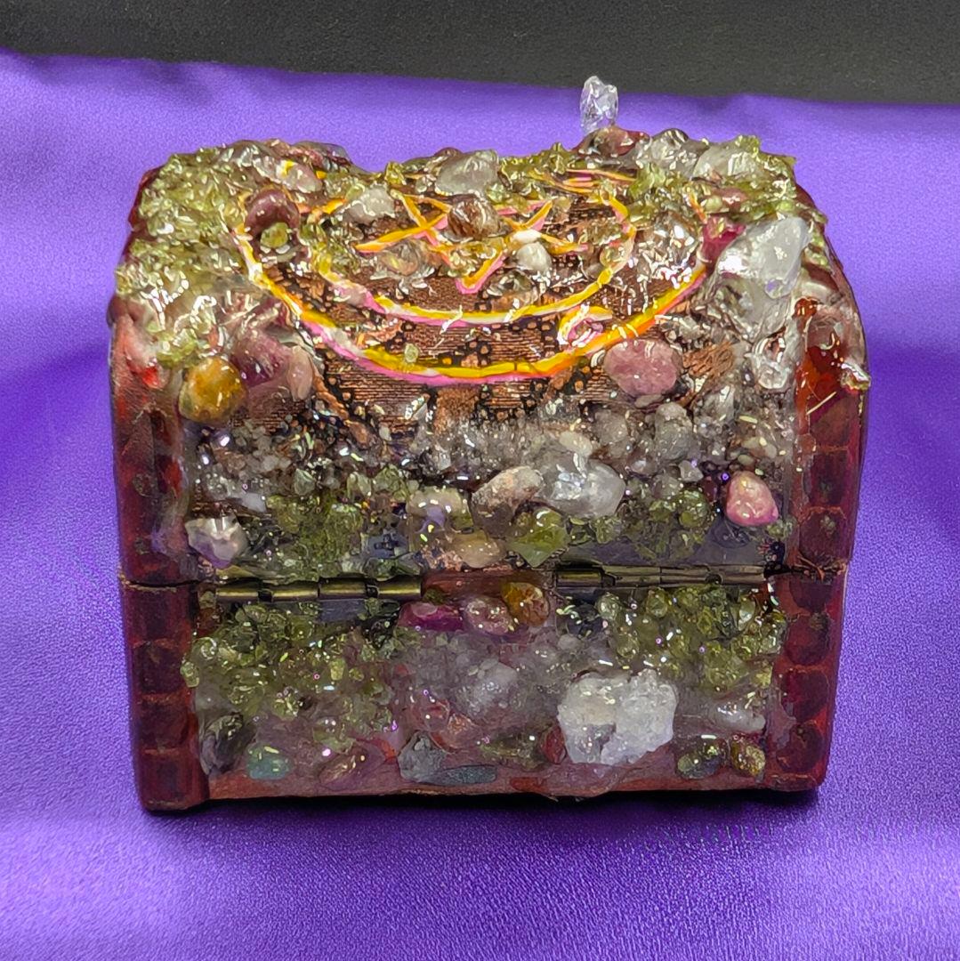 ※1点物『財宝をもたらす不思議な印章とペンタグラムの量子オルゴンBOX』