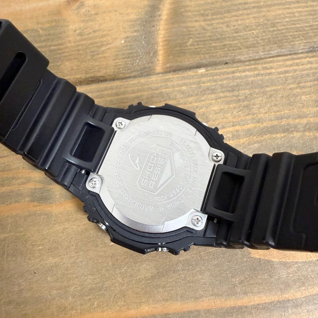 【美品】CASIO G-SHOCK GW-M5610R-1JF 電波ソーラー