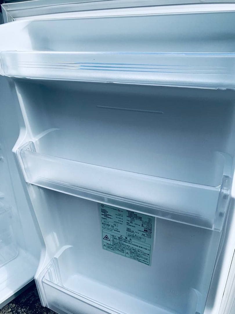 ♦AQUA ノンフロン直冷式冷凍冷蔵庫【2014年製】AQR-111D