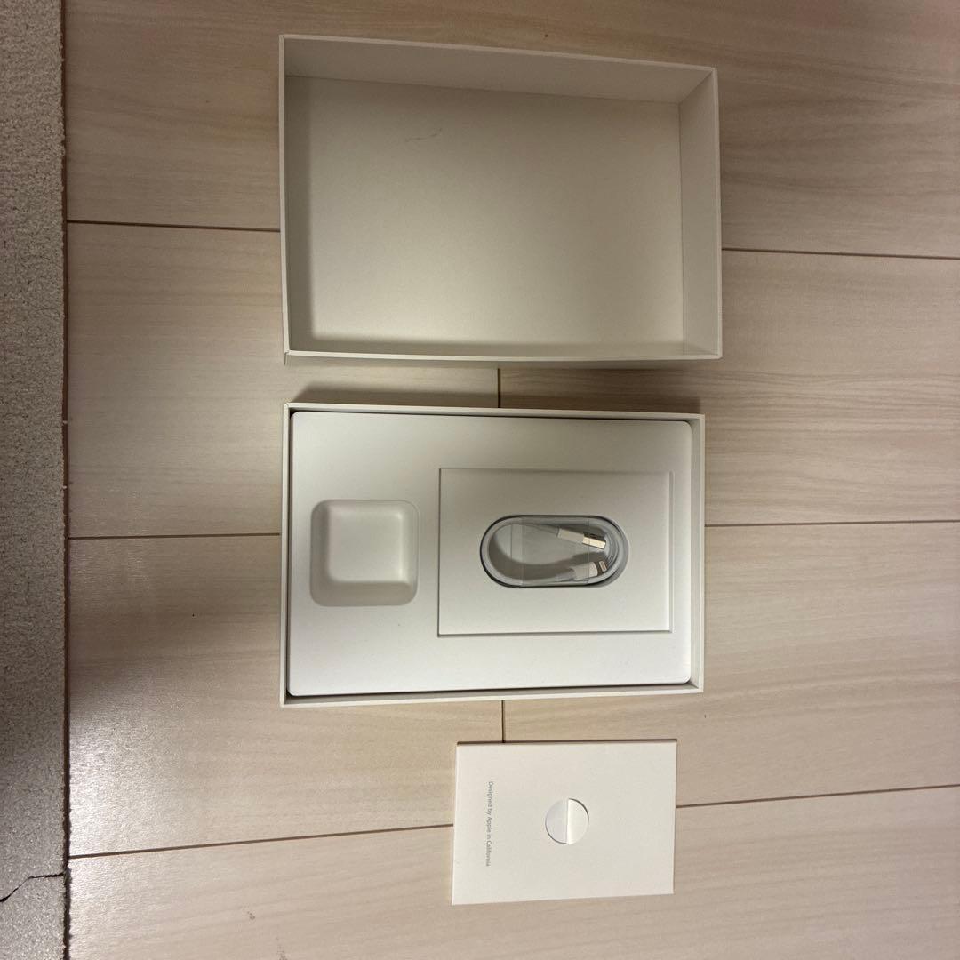 iPad本体 Apple iPad mini 4