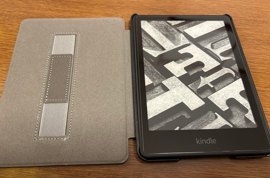 Kindle Paperwhite 11世代 8GB 広告無 フィルム、カバー付