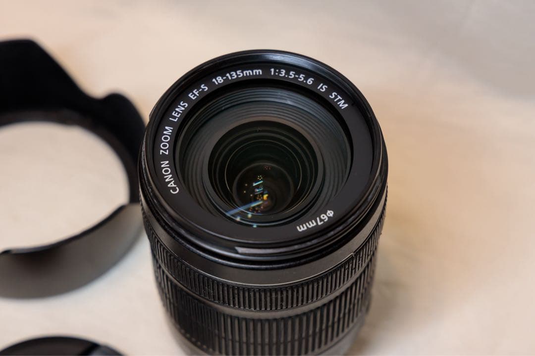 Canon EOS 70D EFs18-135mmレンズキット