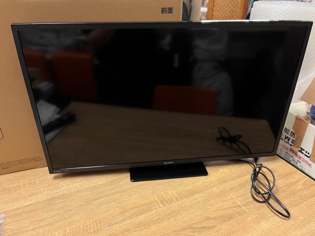 2022年製シャープ 32V型 液晶テレビ AQUOS 2T-C32DE