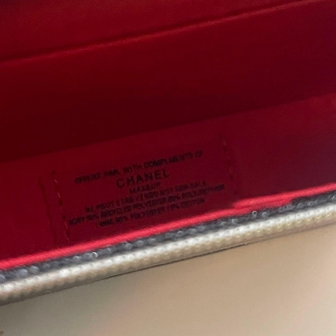 専用ページ　シャネル　ノベルティ　ミラー付きリップケース、チャーム