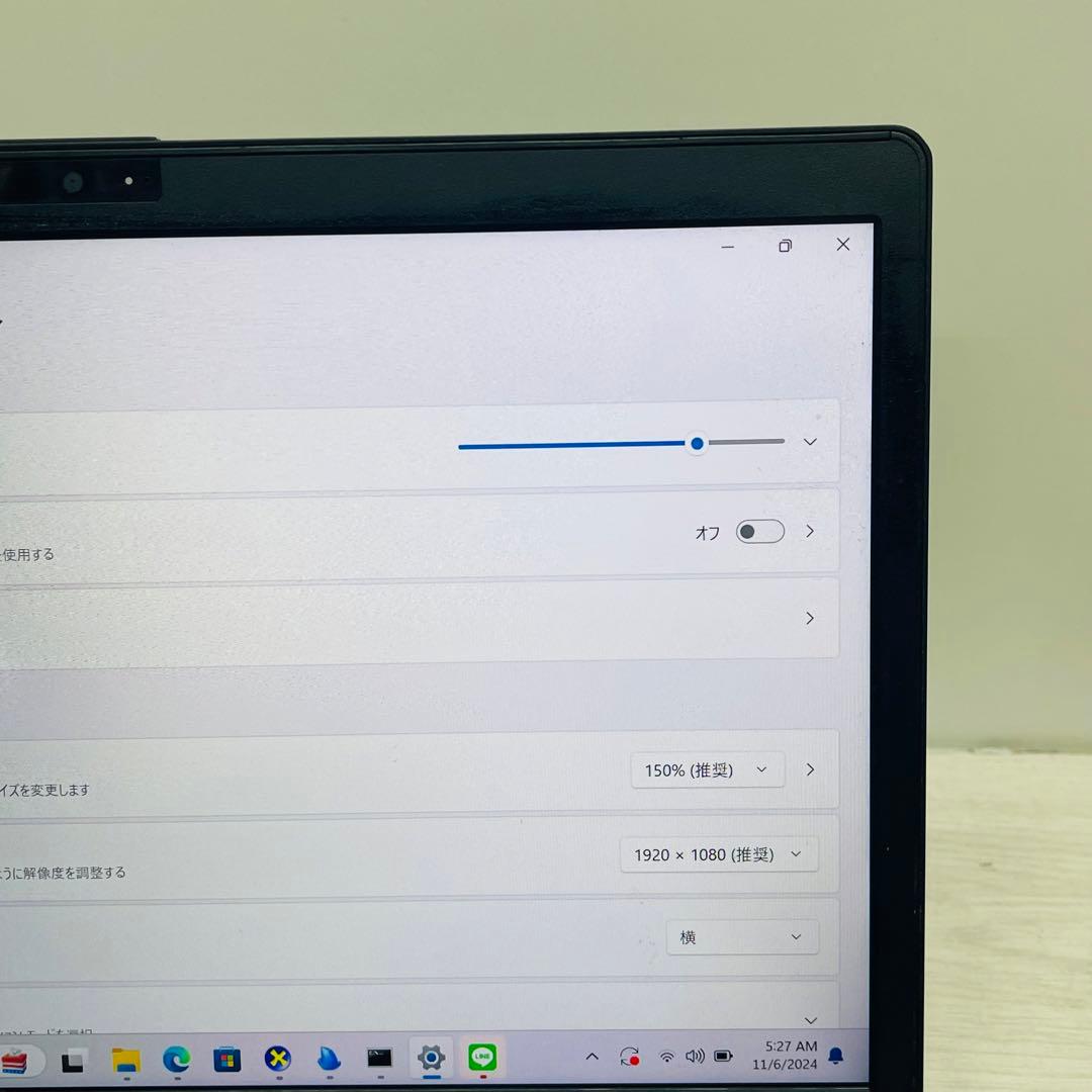 富士通 LIFEBOOK S937/S i5-7300U 8GB SSD256G
