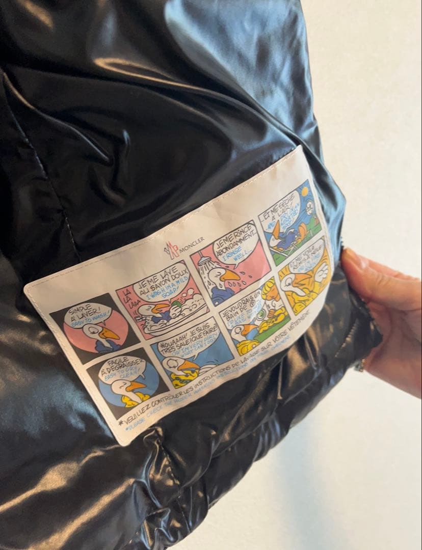 MONCLER 黒 ダウンベスト サイズTG1