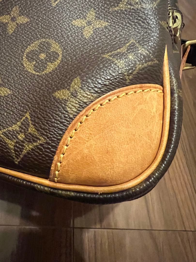 本日だけの価格です！ルイ・ヴィトン モノグラム ナイル　メッセンジャーバッグ