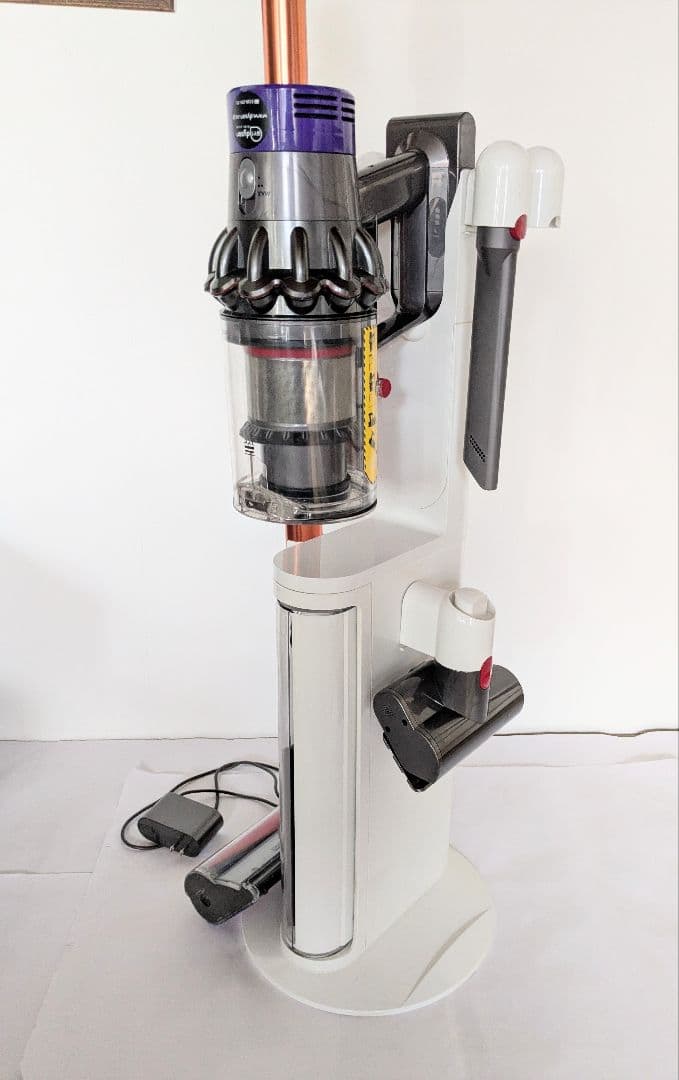 【30分稼働】ダイソン掃除機 V10 スタンド(フロアドック)付き ⑧