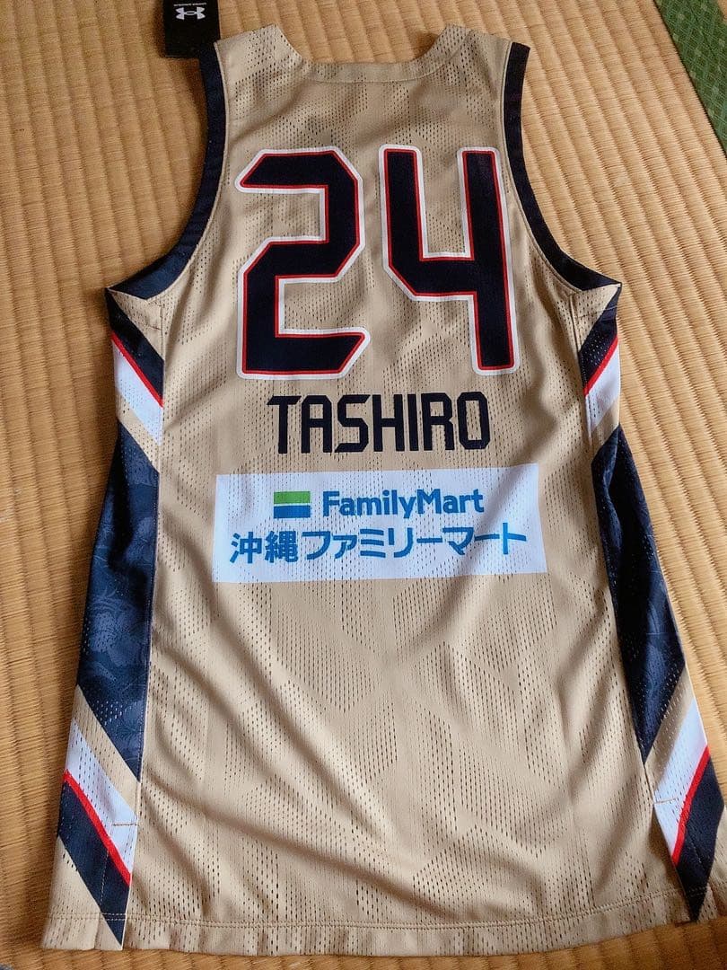 【タグ付き新品】琉球ゴールデンキングス 田代選手 サイン入り ユニフォーム