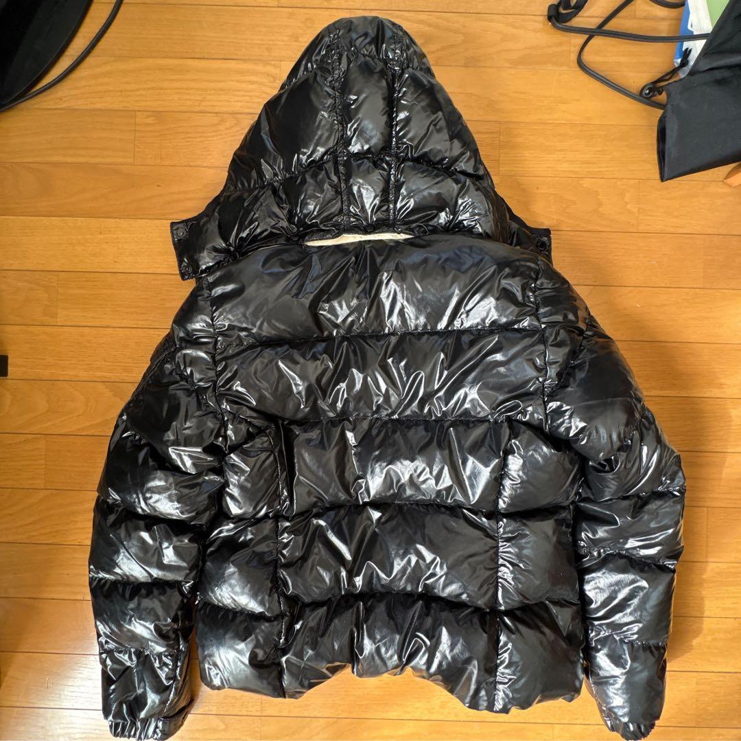 MONCLER 黒 フード付きダウンジャケット　サイズ1