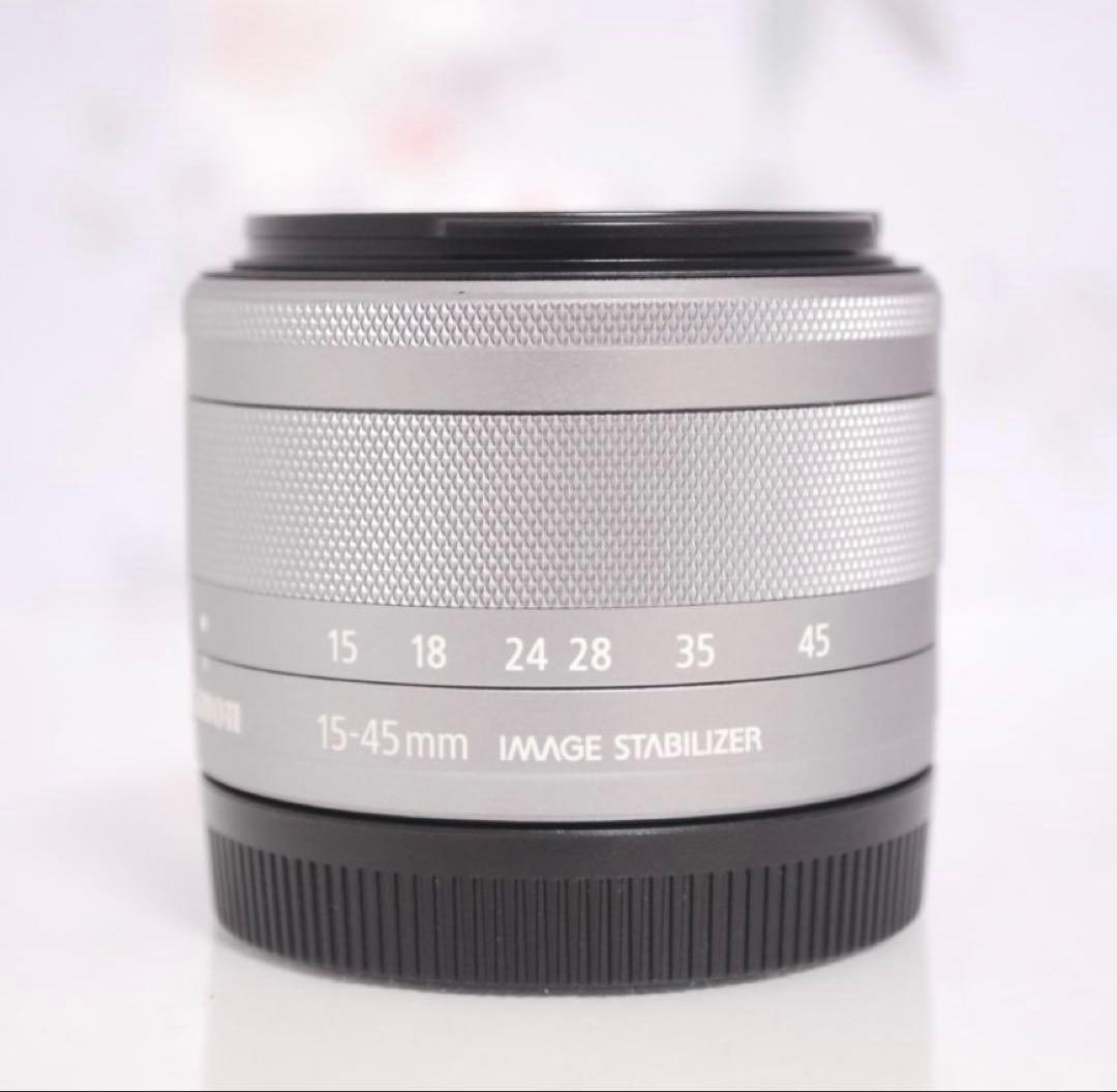 高画質で自撮りもラクラク☆Wi-Fi通信機能付き♪キャノン EOS M100♡