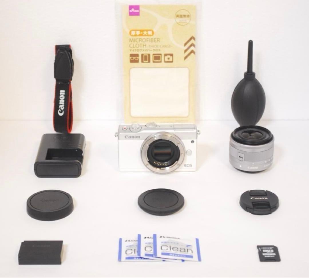 高画質で自撮りもラクラク☆Wi-Fi通信機能付き♪キャノン EOS M100♡