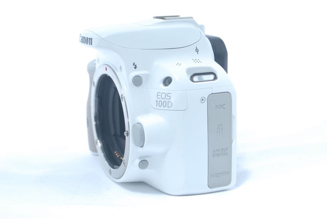 美品✨Canon Kiss X7 ホワイト レンズキット 軽量 初心者おすすめ