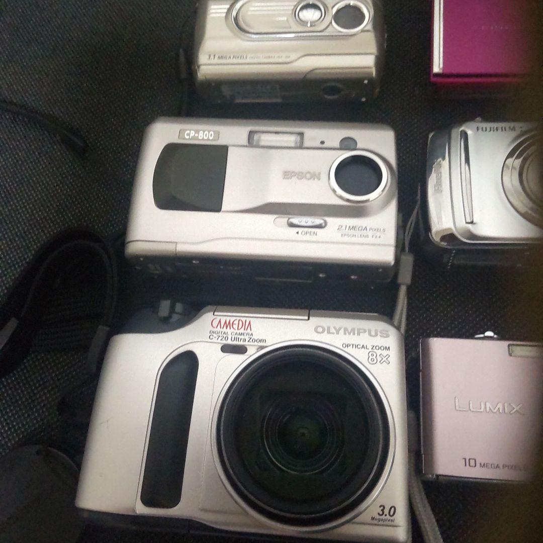 コンパクトデジタルカメラ 複数 シルバー