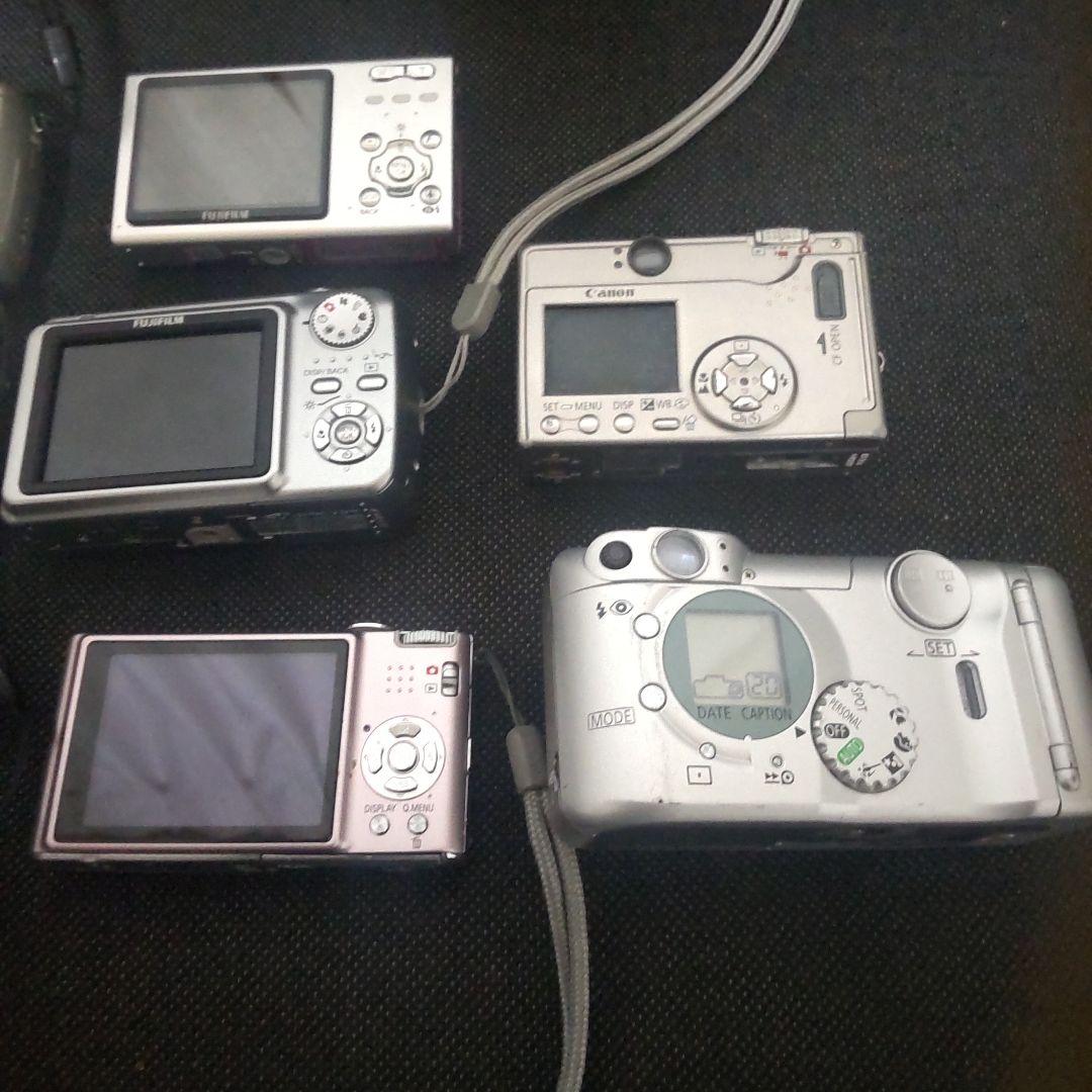 コンパクトデジタルカメラ 複数 シルバー