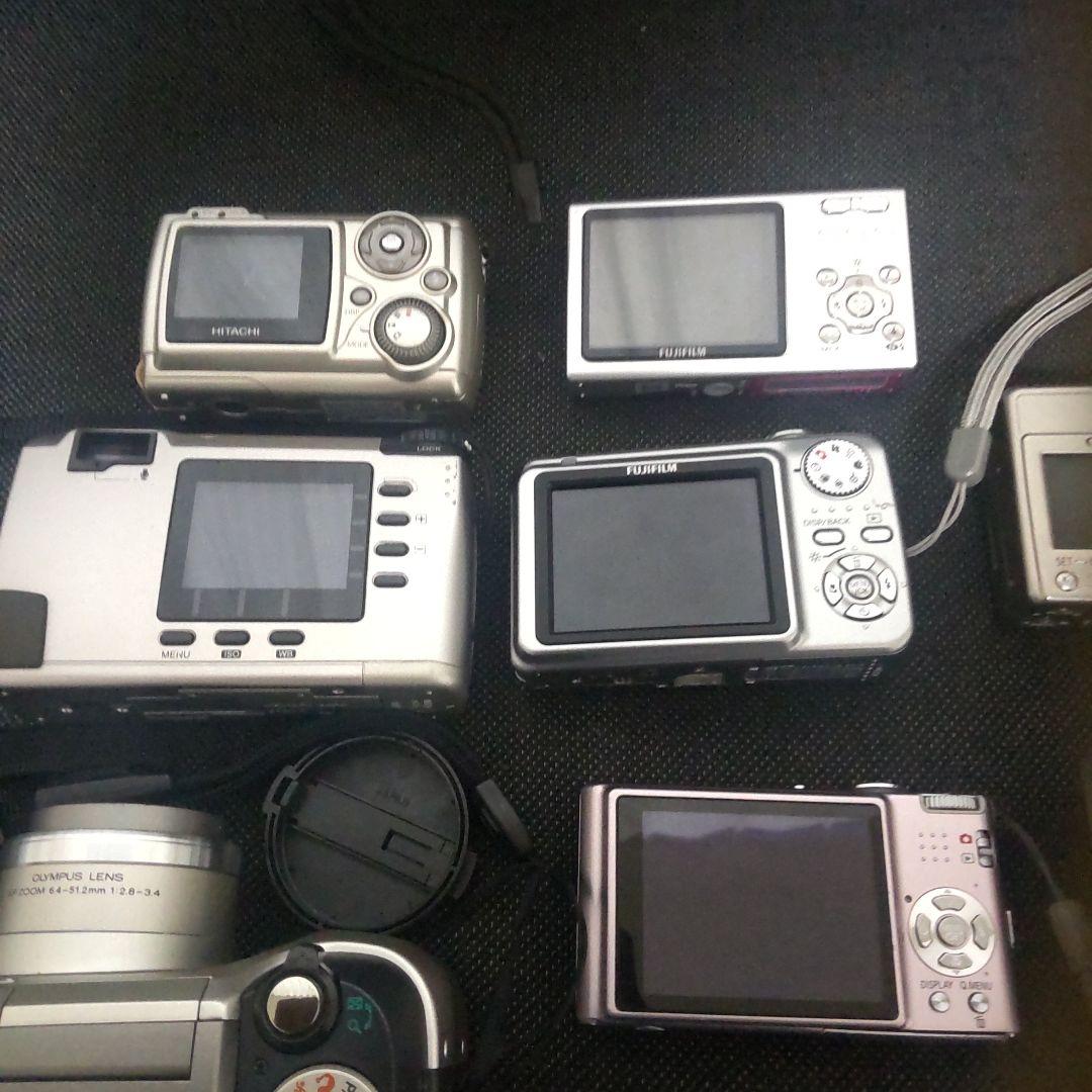 コンパクトデジタルカメラ 複数 シルバー