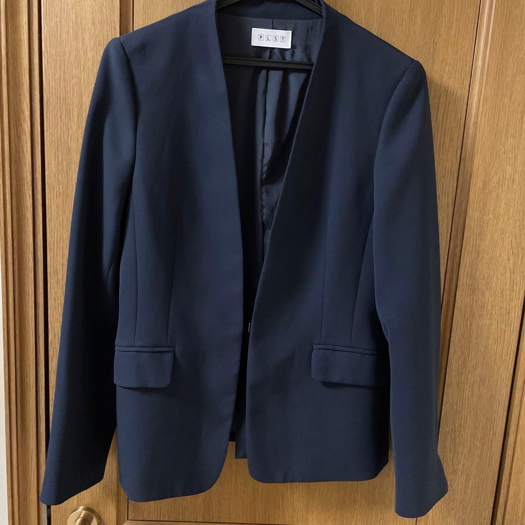 PLSTプラステネイビー パンツスーツ セットアップ　ボウタイブラウス３点セット