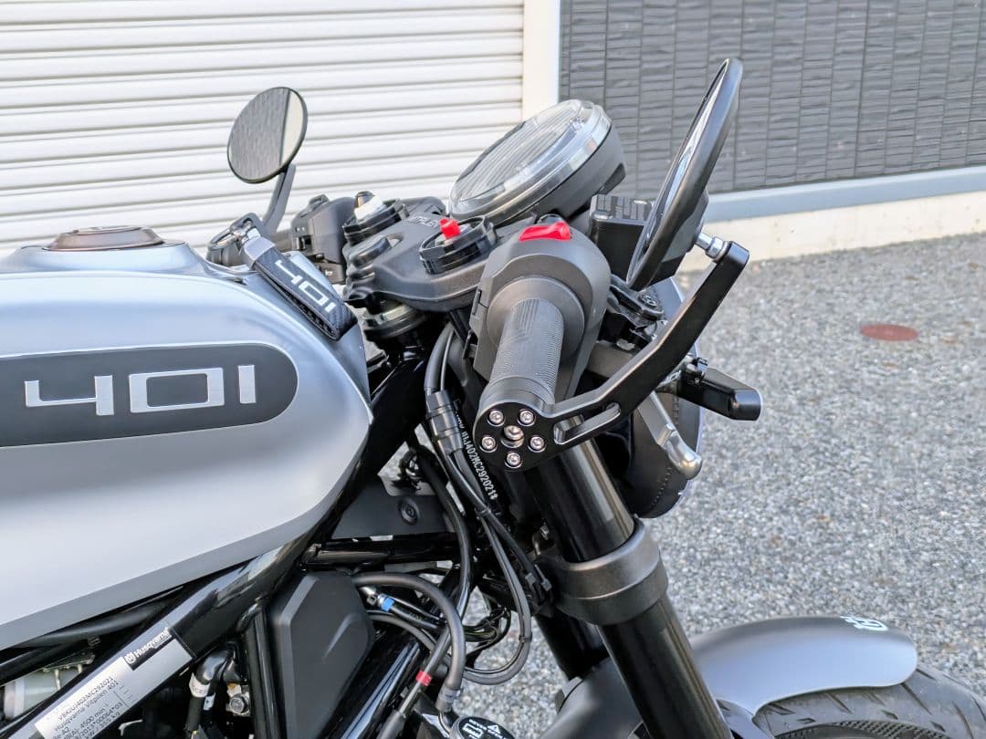 ハスクバーナ ヴィットピレン401専用 カーボン バーエンドミラー新品未使用