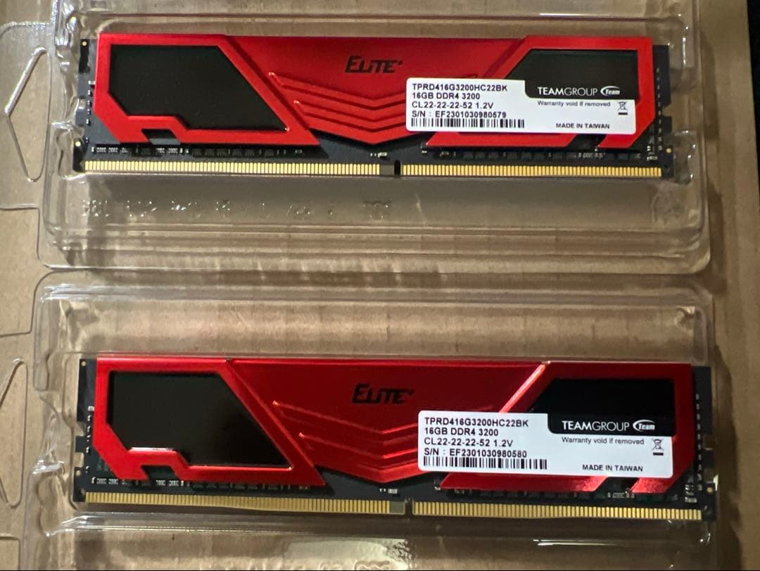 TeamGroup Elite DDR4 メモリー 32GB （16GB×2枚）