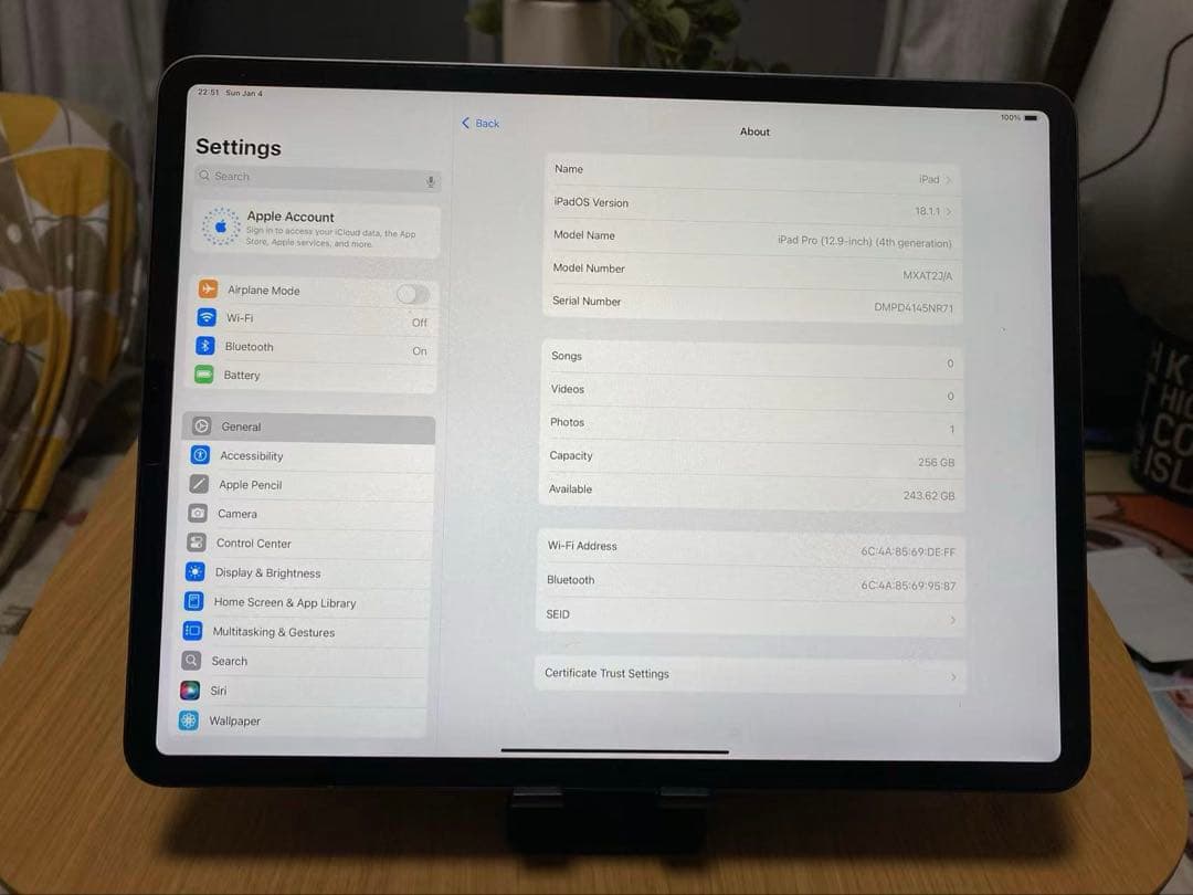 美品 iPad Pro 12.9 第4世代 256GB バッテリー98%