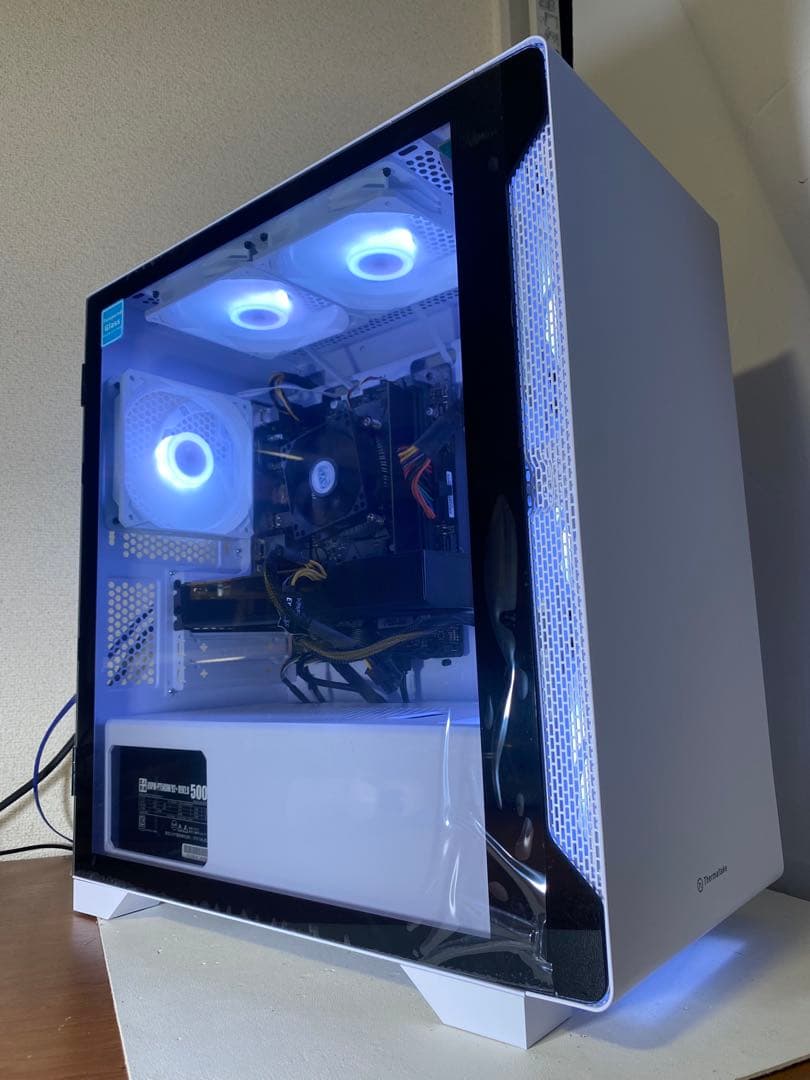 ゲーミングPC/Core i7 9700/16GB/GTX1070Ti