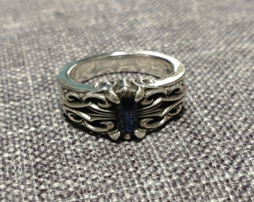 週末限定値下げ　廃番品　ディールデザイン ジルコニアクロスリング　925