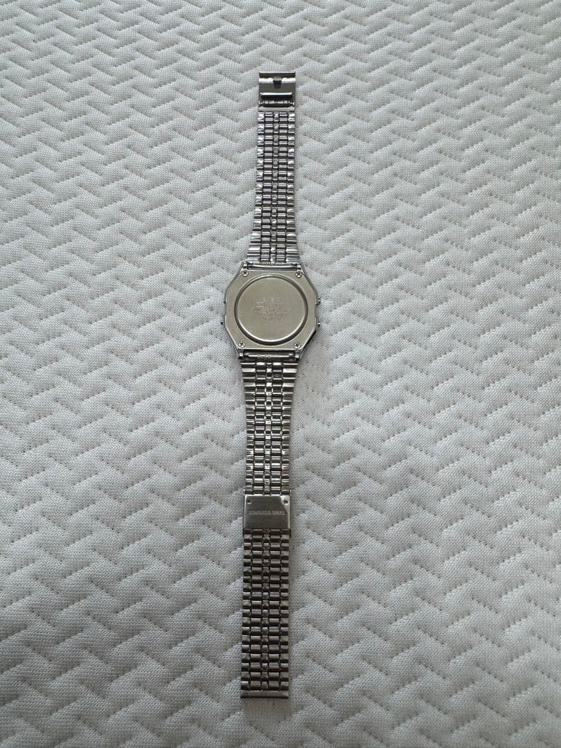 CASIO A159WAD-1 ダイヤ 2石 チープカシオ 腕時計 チプカシ