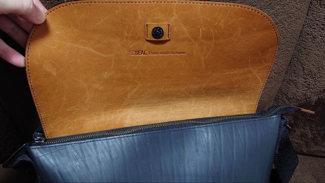 SEAL シール メッセンジャーバッグ ブラウン