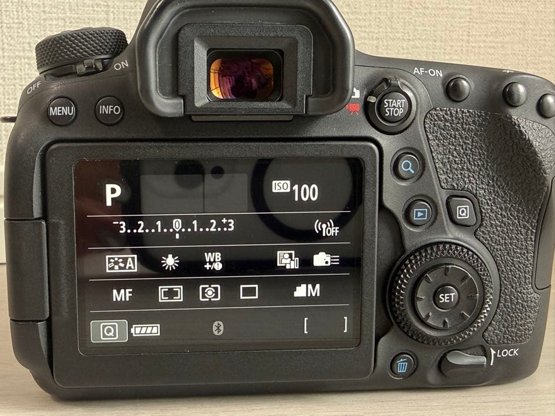 Canon デジタル一眼レフカメラEOS6 D Mark II ボディ
