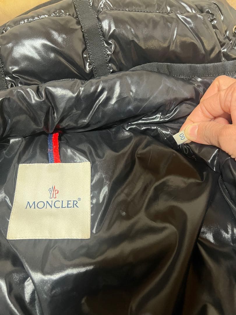 モンクレール エルミファー　リアルファー　ブラック　00