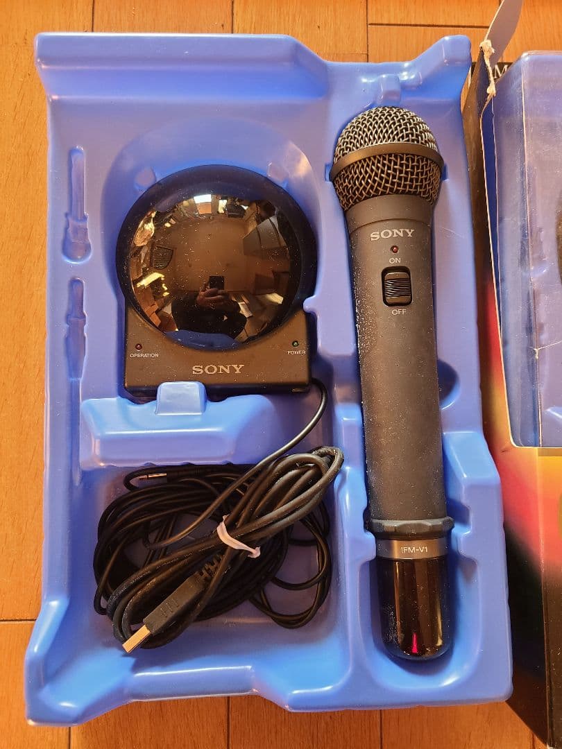 コードレスマイクロホン（ソニー）