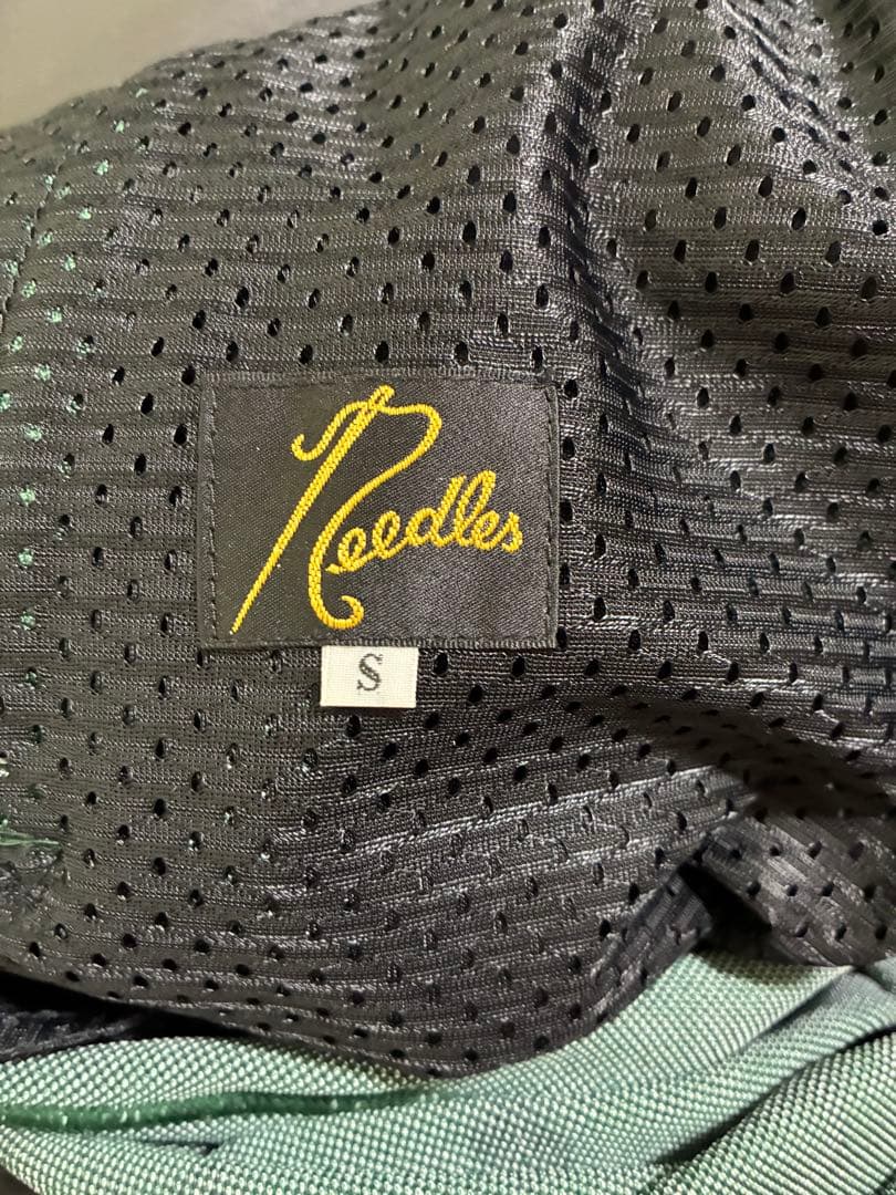 ニードルズトラックパンツ