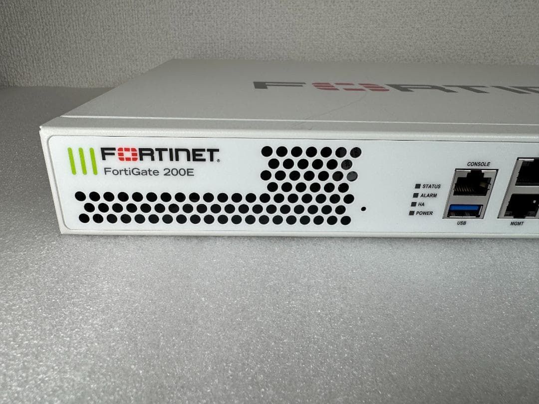 【FortiOS最新7.6.5】FortiGate 200E 中古