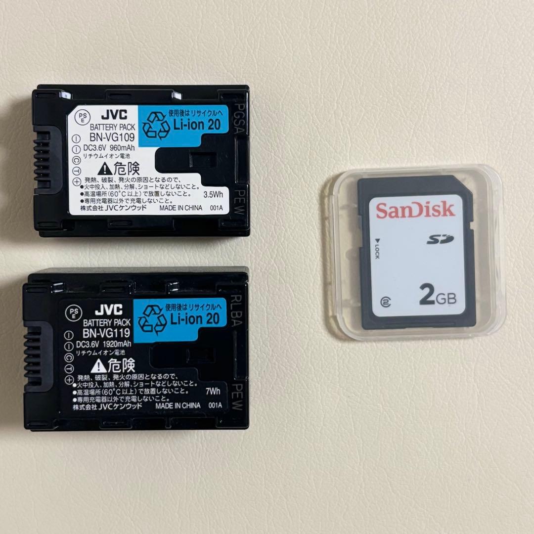 Victor Everio GZ-E700-R フルハイビジョン