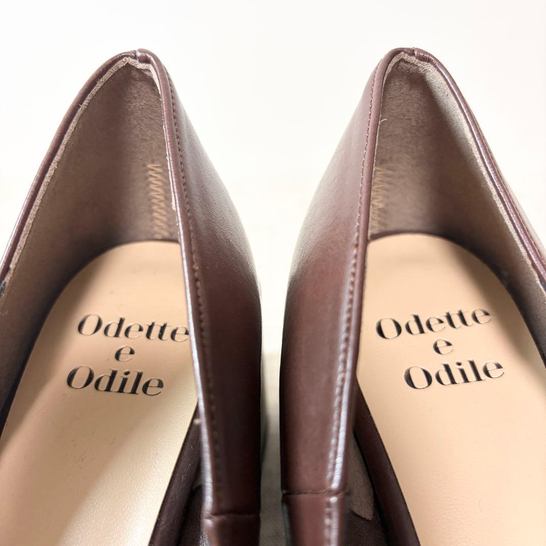 未使用級★Odette e Odile パンプス Vカット ブロックヒール