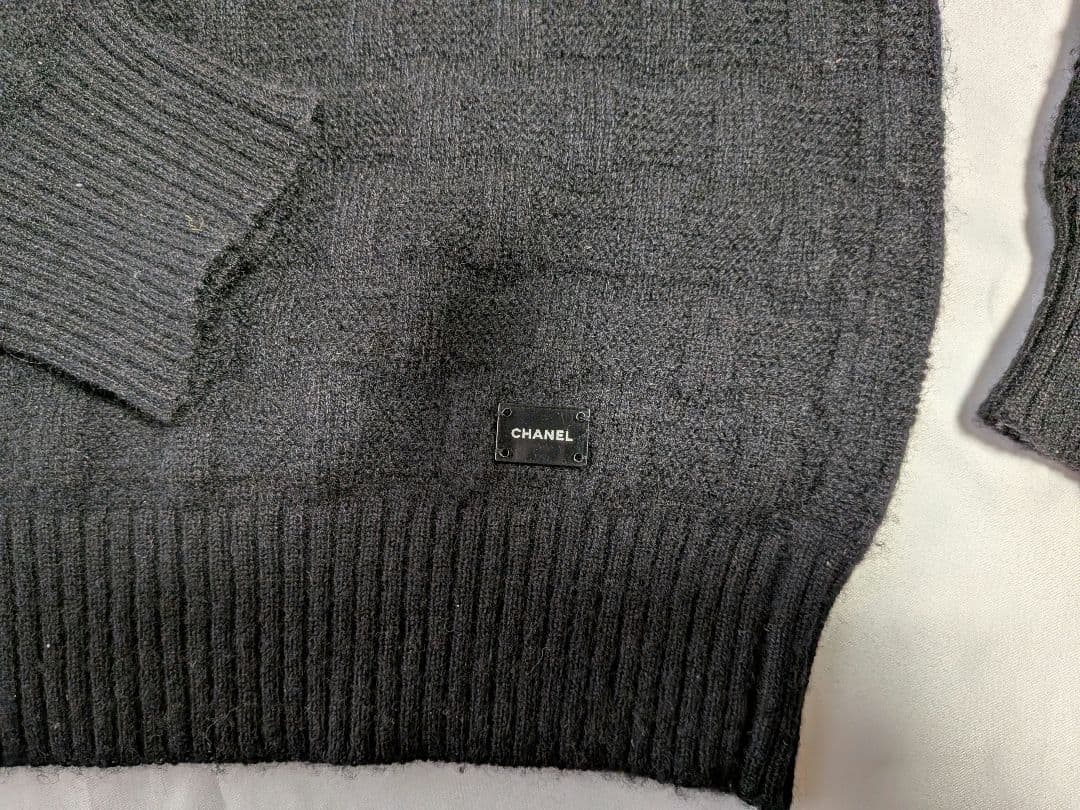 シャネルハイネックセーター