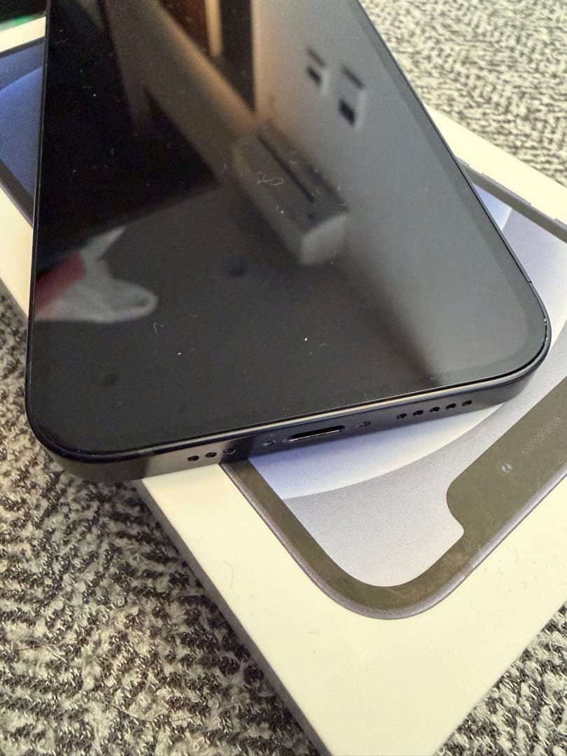 Apple iPhone 12 ブラック ジャンク品　ケース付き