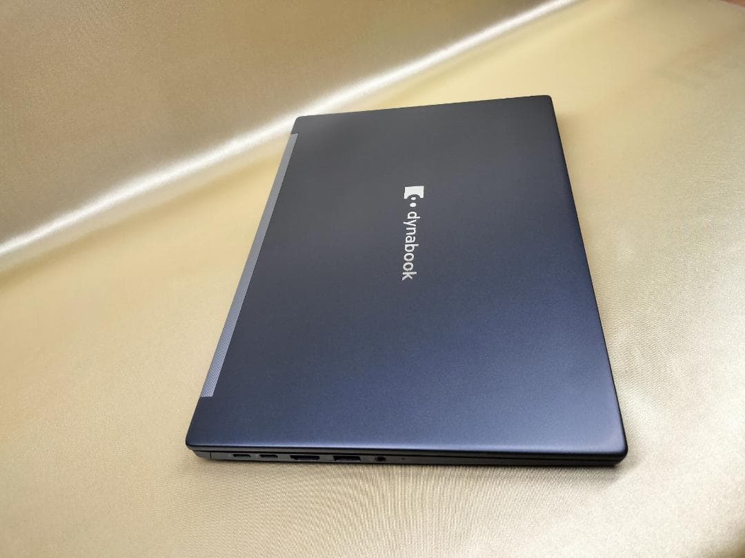 東芝　Dynabook G83/KW　高性能　2023年モデル(K-223)